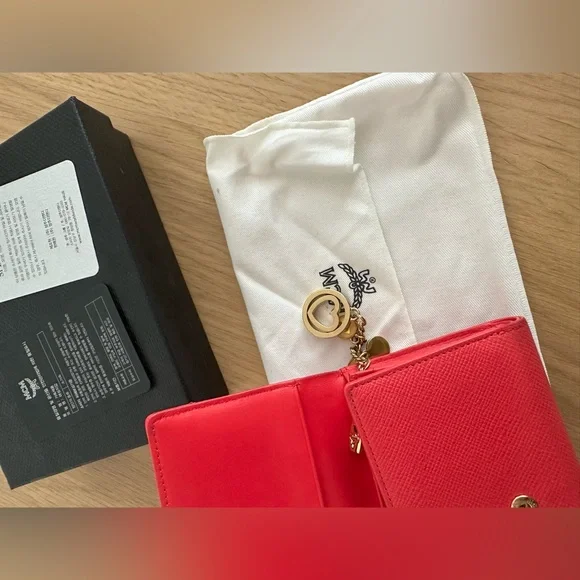 Mcm short wallet - Picture 3 of 8